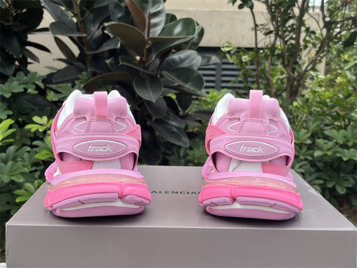 B 17FW Tripe-S High End Sneaker-446
