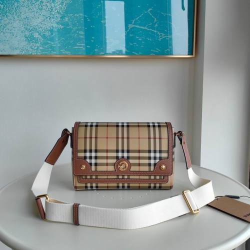 Burberry Handbags AAA-033