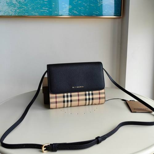 Burberry Handbags AAA-042