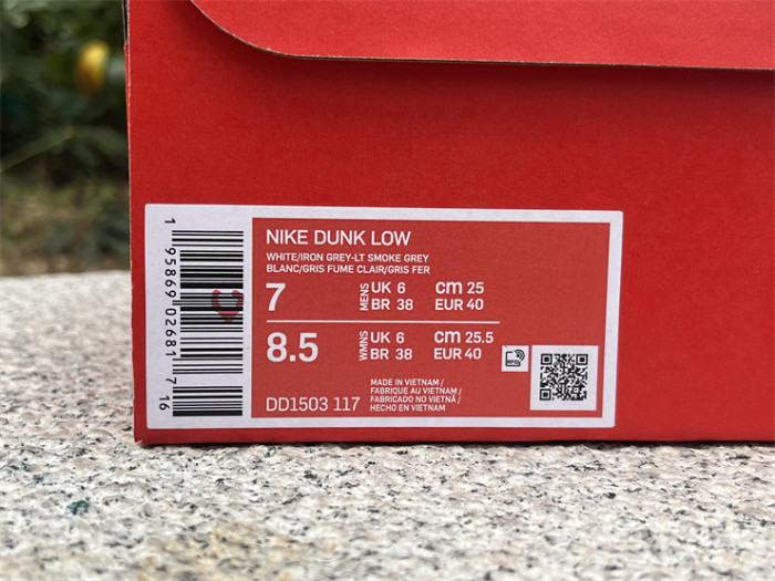 Authentic Nike SB Dunk Low White Iron Grey