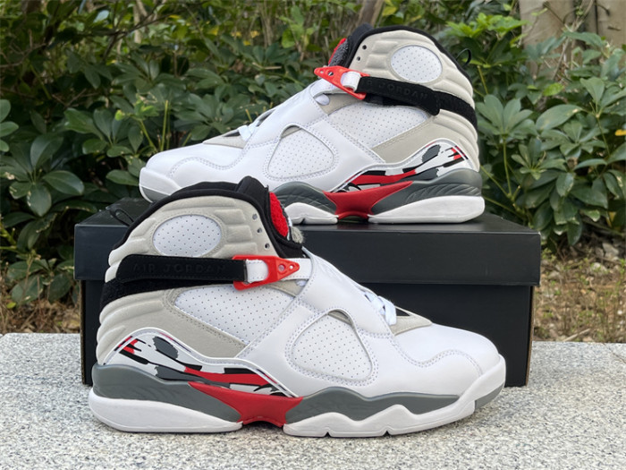 Authentic Air Jordan 8 Retro Bugs Bunny