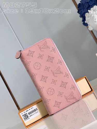 Super Perfect LV Wallet-729