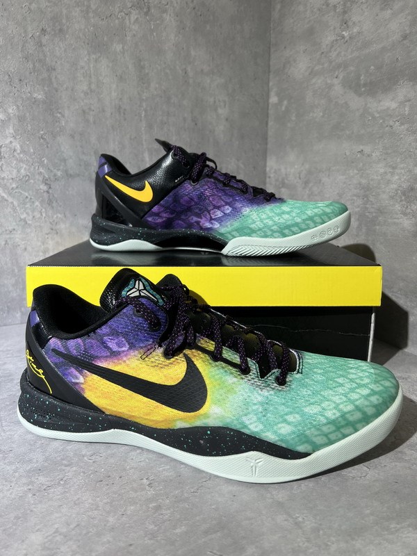 Authentic Kobe 8  Easter”