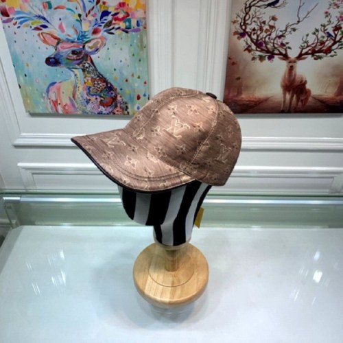 LV Hats AAA-057
