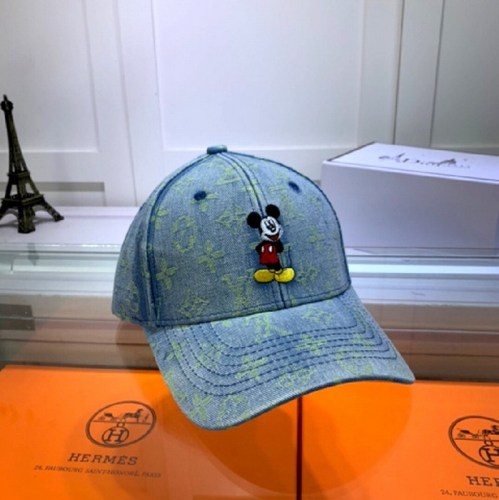 LV Hats AAA-024