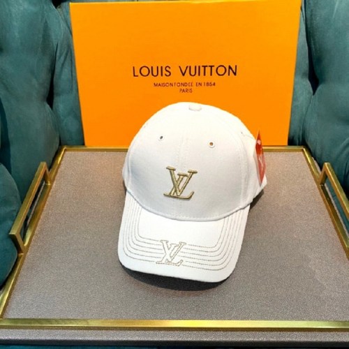 LV Hats AAA-033