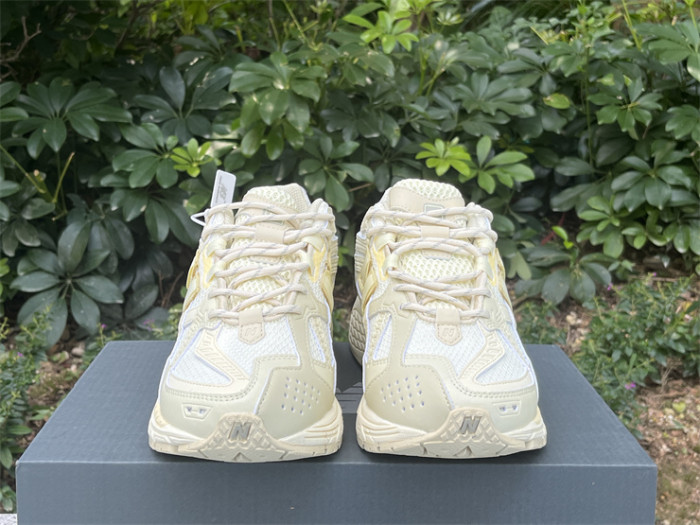 NB Shoes High End Quality-230