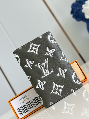 Super Perfect LV Wallet-776