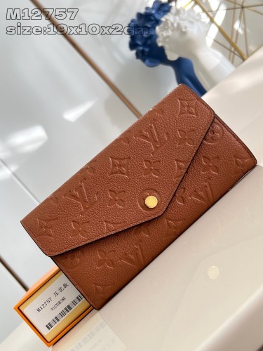 Super Perfect LV Wallet-783
