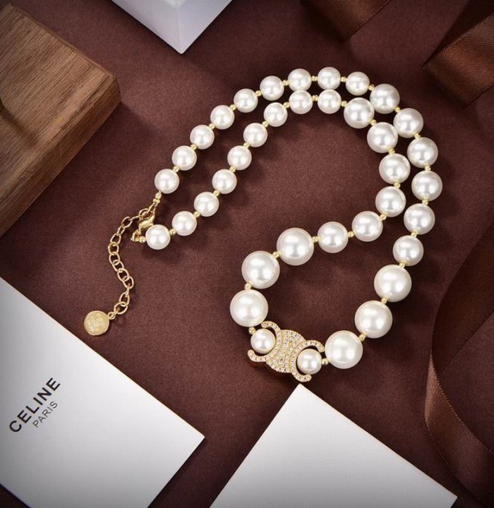 CE Necklace-001