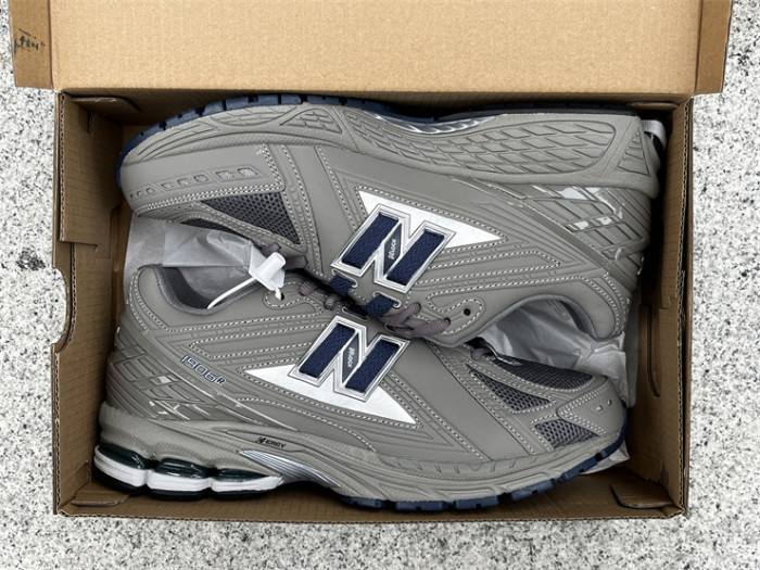 NB Shoes High End Quality-320