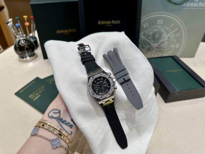AP Watches-266