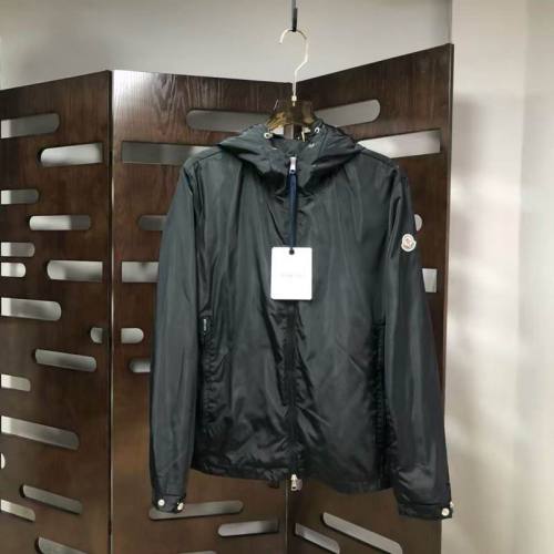 Moncler Coat men-530