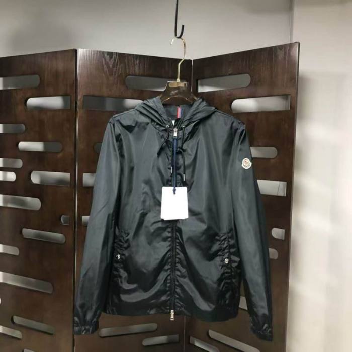 Moncler Coat men-528