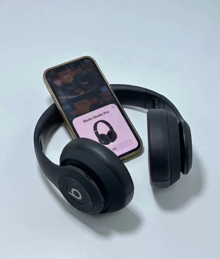 Beats Studio Pro