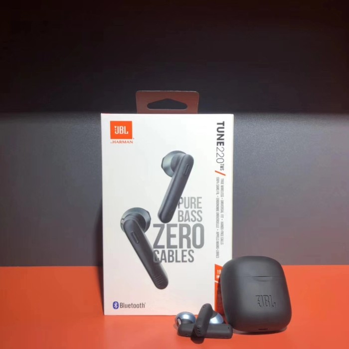 JBL tune 220