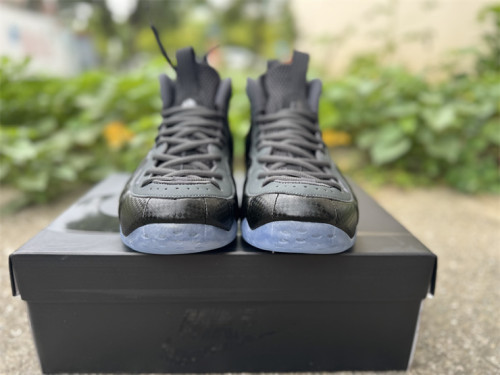 Authentic Nike Air Foamposite One  Carbon Fiber