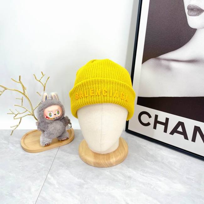 B Hats AAA-1295