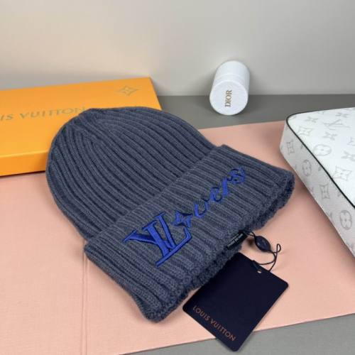 LV Hats AAA-1542