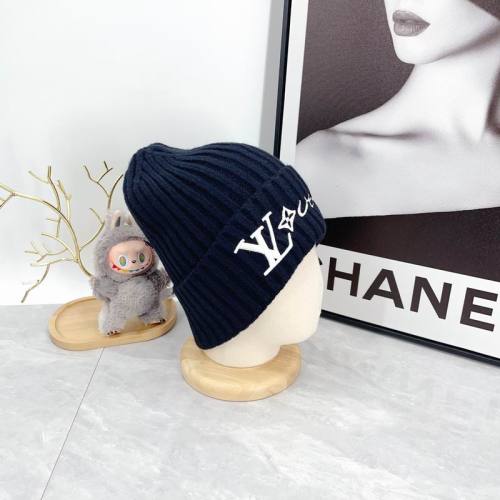LV Hats AAA-1594