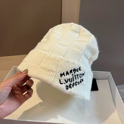 LV Hats AAA-1538