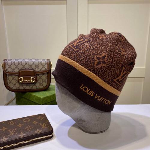 LV Hats AAA-1563