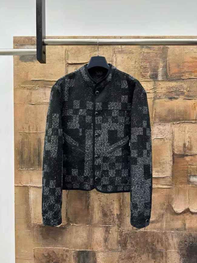LV Jacket High End Quality-584
