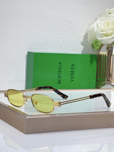 Bottega Veneta Sunglasses AAAA-008