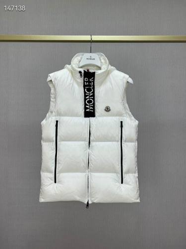 Moncler Down Vest men-195