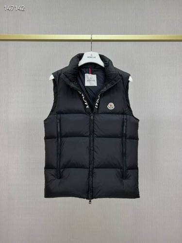 Moncler Down Vest men-190