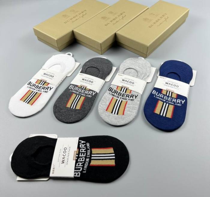 Burberrys Socks-042