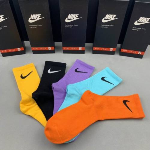 Nike Socks-007