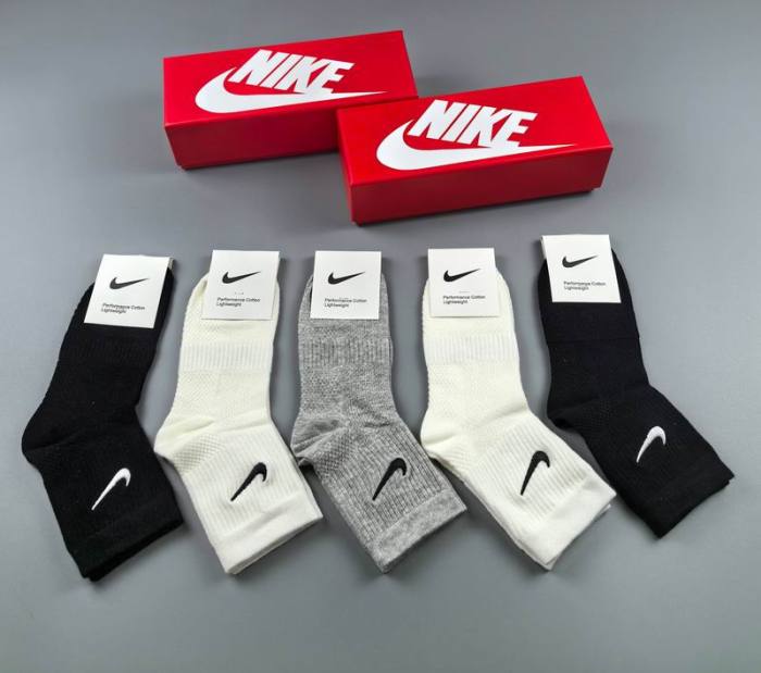 Nike Socks-087