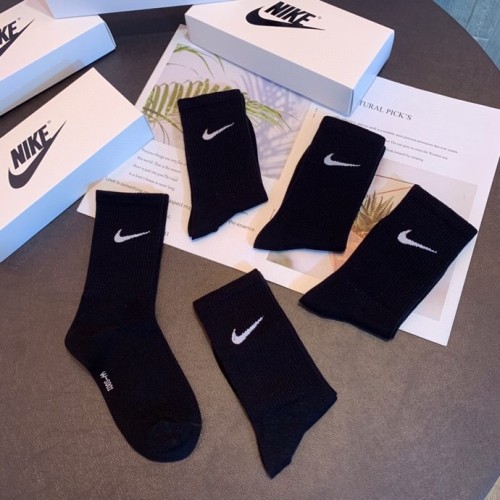 Nike Socks-056