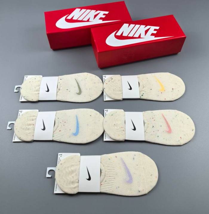 Nike Socks-094