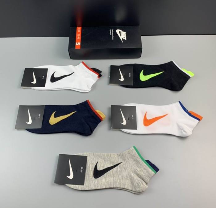 Nike Socks-038