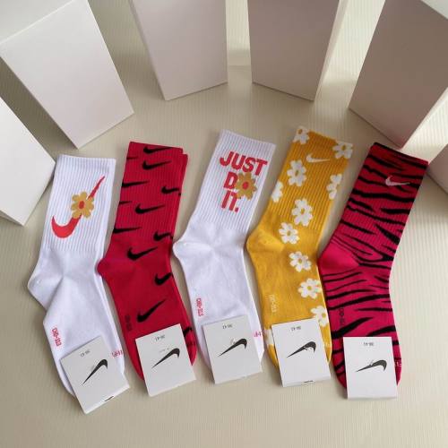 Nike Socks-001