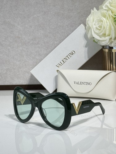 V Sunglasses AAAA-688