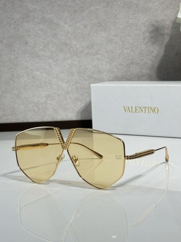 V Sunglasses AAAA-681
