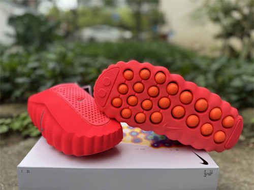 Nike Mind 001 Slide Solar Red (fit small)