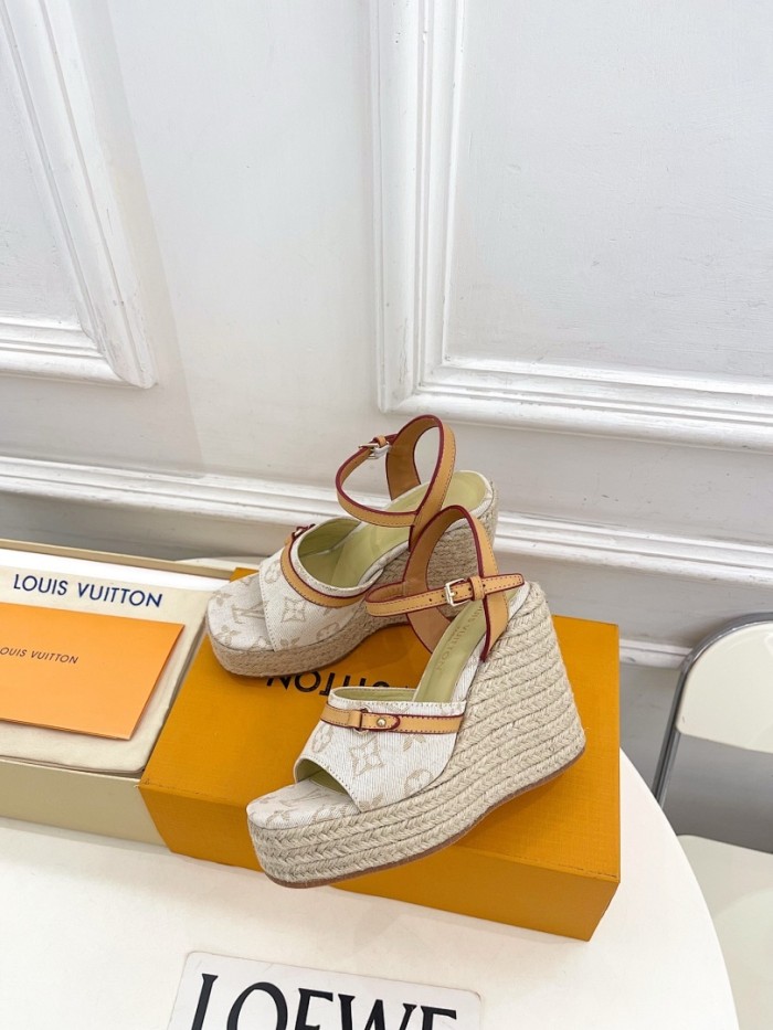 LV High heels-151