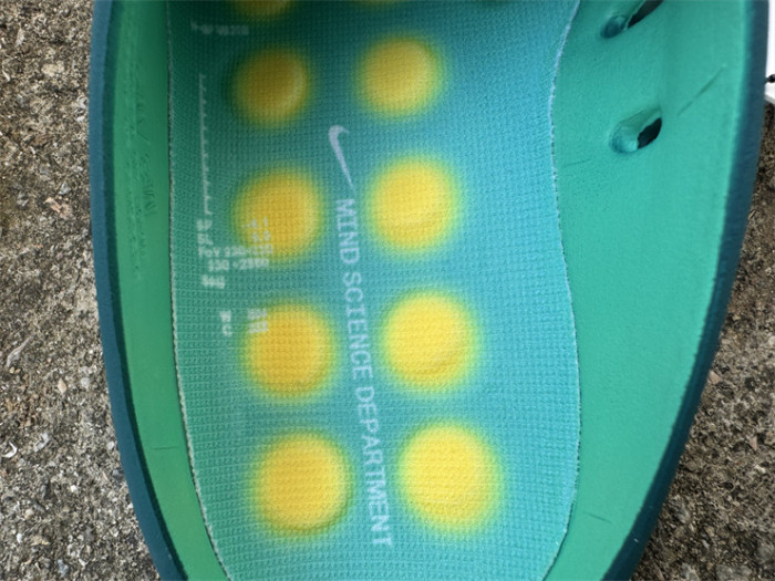 Nike Mind 001 Slide Geode Teal Light Menta (fit small)