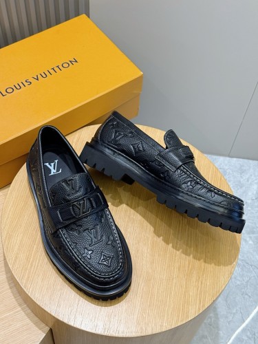 Super Max LV Shoes-4022