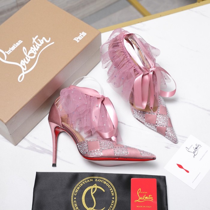 Christian Louboutin high heels 1：1 Quality-581