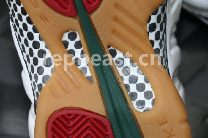 Authentic Nike Air Foamposite Pro “White G”