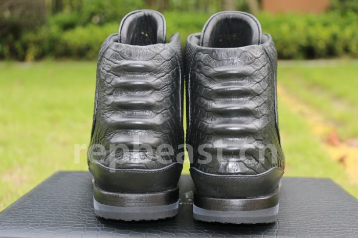 Authentic Yeezy 2 HeyDay Design Black