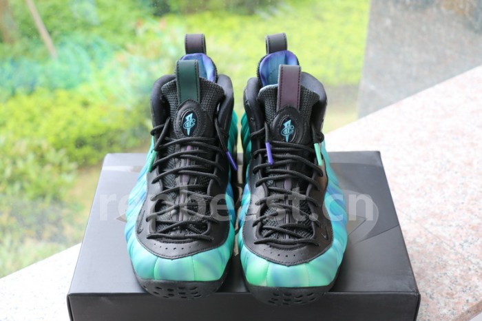 Authentic Nike Air Foamposite One “Northern Lights”