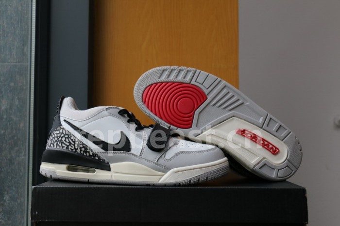 Authentic Jordan Legacy 312 Low CD7069-101