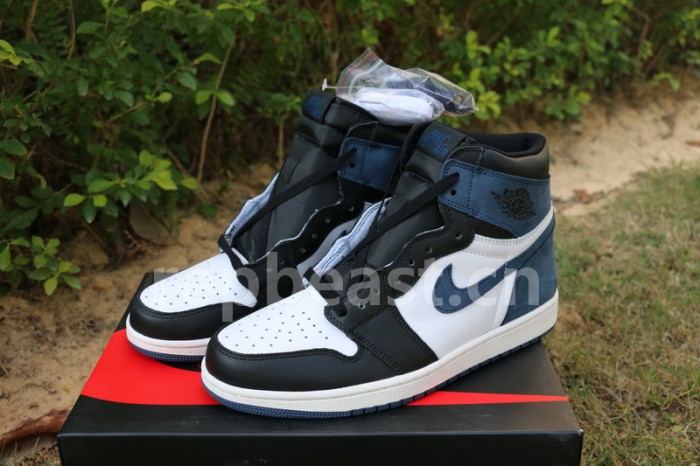 Authentic Air Jordan 1 OG Blue Moon
