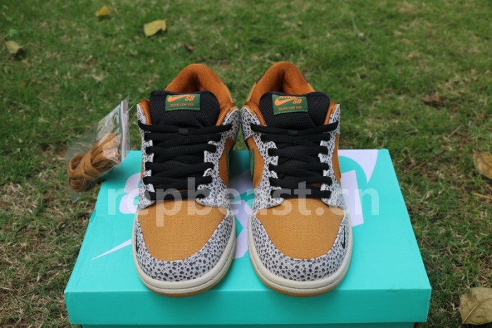 Authentic Nike SB Dunk Low “Safari”
